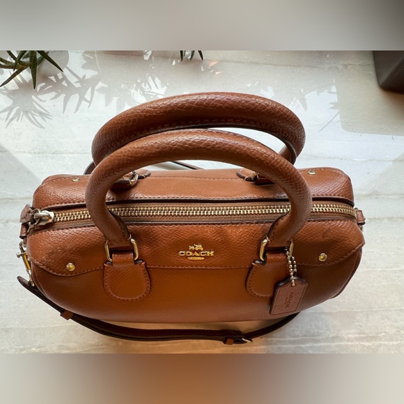 COACH Crossgrain Leather Mini Bennett Satchel
Crossbody Bag - Picture 4 of 7